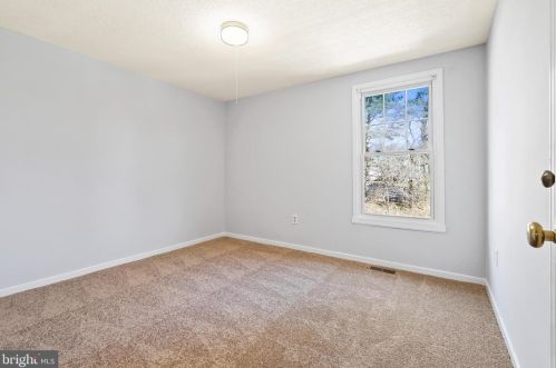 554 Hinckle Ave, Trenton NJ  08628-2805 exterior