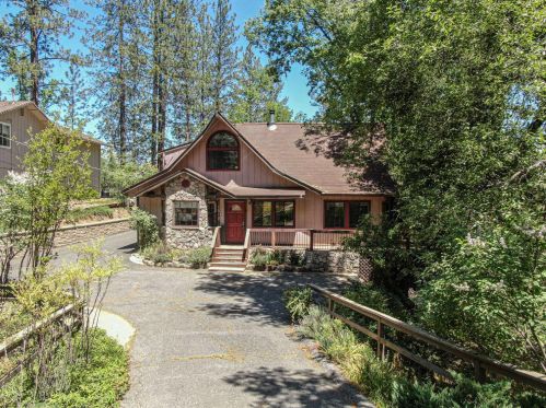 19554 Pine Mountain Dr, Groveland, CA 95321-9323