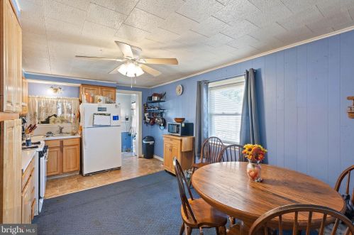 204 Wildel Ave, New Castle DE  19720-1362 exterior