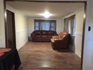 136 Cayuga St, Scriba NY  13126-1450 exterior