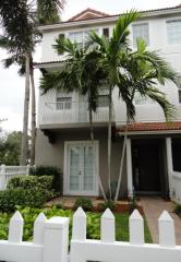 129 Ocean Cay Way, Lake Worth, FL 33462-6512
