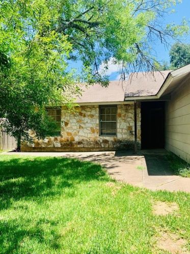 8902 Creekmont Cv, Austin, TX 78748-5101