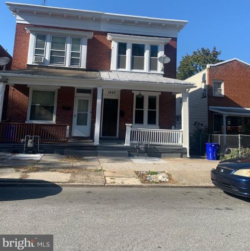 1822 Briggs St, Harrisburg, PA 17103-1530