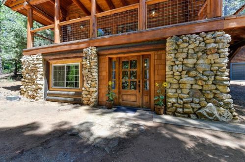 5739 Maywood Dr, Michigan Bluff CA  95631-9680 exterior