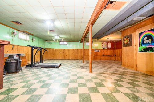 2320 Oxford Ave, South Plainfield NJ  07080-5431 exterior