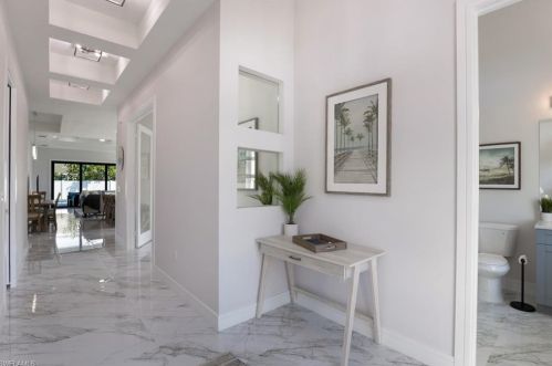 783 110th Ave, Naples FL  34108-1819 exterior