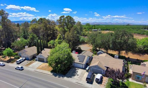 625 Evans Rd, Liberty Farms CA  95620-4272 exterior