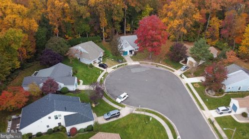 17 Mullray Ct, West Deptford, NJ 08096-6713