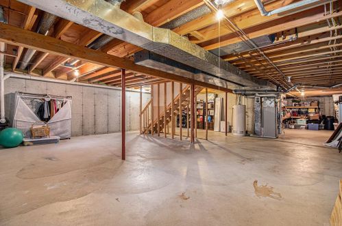 15677 Luminaire Ct, Mishawaka IN  46545-1578 exterior