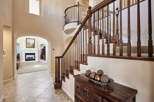6530 Eagle Ridge Ct, Gilroy, CA 95020-3020