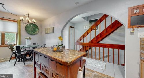 6 Chatham Ct, Dover DE  19901-3909 exterior