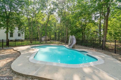 10 Crested Butte Ct, Southampton NJ  08088-8224 exterior