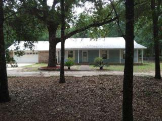 5212 Tupelo Ln, Milton, FL 32570-4025