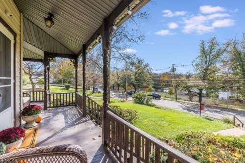 164 Main St, Peapack, NJ 07977-9800