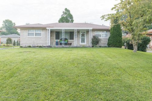 8105 Gayeway Dr, Louisville, KY 40219-4511