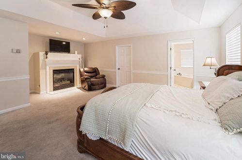 138 Gentry Dr, Swedesboro NJ  08085-3072 exterior