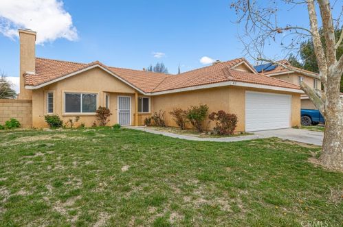 419 Avenue, Lancaster, CA