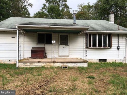 6144 Raccoon Valley Rd, Eshcol, PA 17062-8991