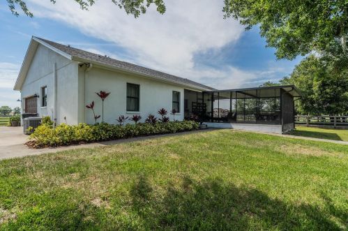 15274 Carlton Lake Rd, Wimauma FL  33598-6108 exterior