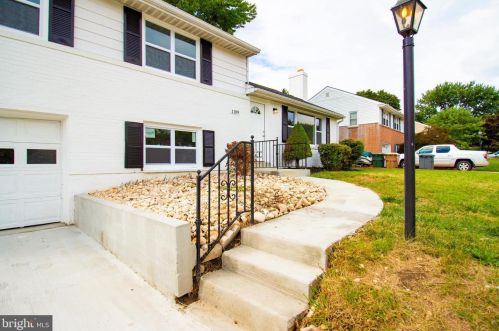 1109 Wilson Rd, Wilmington DE  19803-3424 exterior