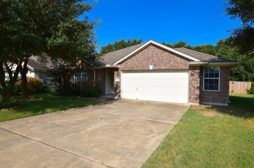 7729 Little Deer Trl, Georgetown TX  78628-3705 exterior