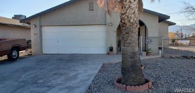 3655 Gem St, Bullhead City, AZ 86442-8106