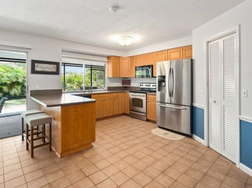 218 Bermuda Rd, Marco Island FL  34145-3969 exterior