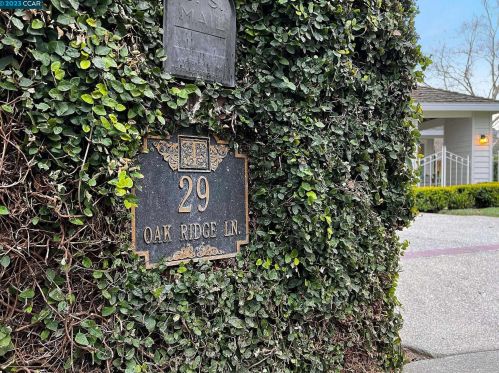 29 Oakridge Ln, Danville, CA 94506-3119