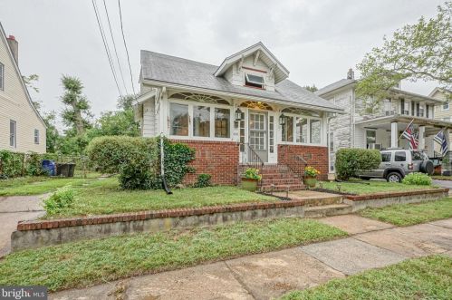 608 Greenwich Ave, West Deptford, NJ 08066-1217