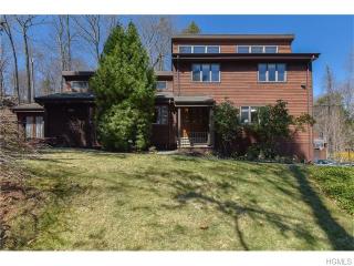 1160 Hardscrabble Rd, Chappaqua, NY 10514-1902