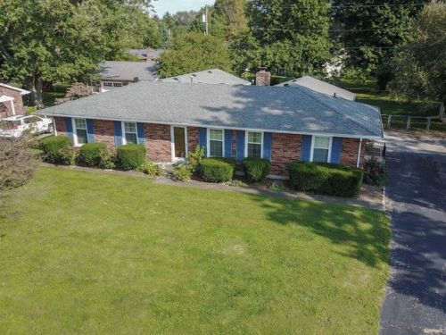 181 Peachtree Rd, Versailles, KY 40383-9127