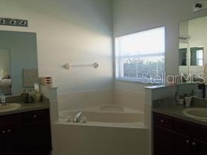 2707 Patrician Cir, Kissimmee FL  34746-3295 exterior