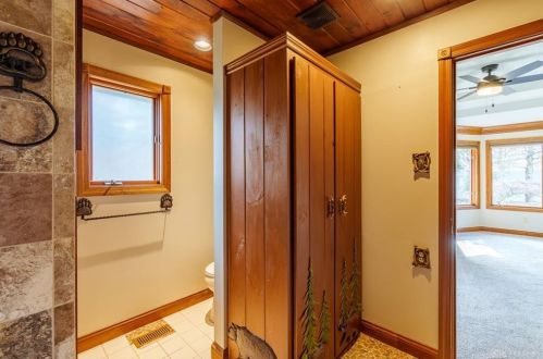 240 Fivepines Ct, Englewood OH  45315-9636 exterior