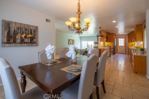 3270 Julian Ave, Long Beach, CA 90808-4448