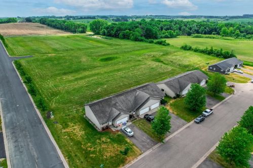 1725 Redhead Ave, Hammond WI  54002-5567 exterior