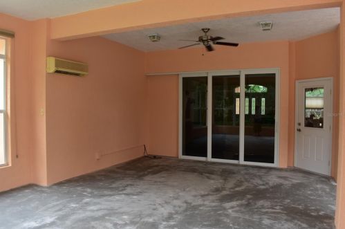 519 Laurel Rd, Nokomis FL  34275-5243 exterior