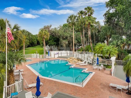 229 Riv Vlg Dr, De Bary FL  32713-4005 exterior