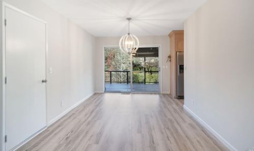 930 Live Oak Ave, Ukiah CA  95482-3733 exterior