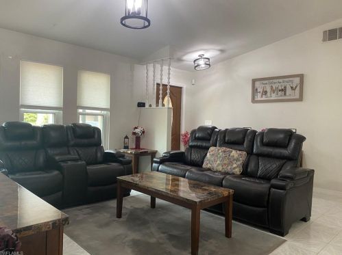 4139 6th Ave, Cape Coral FL  33914-5815 exterior