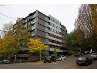 2020 Main St, Portland, OR 97214-3838
