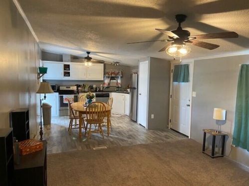 359 Garrett Ave, Bladeston, KY 41004-8205