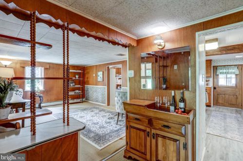 210 Hoernerstown Rd, Hummelstown PA  17036-9503 exterior