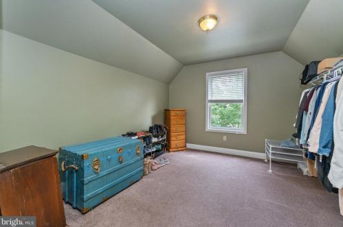 185 Clover Ln, Perkiomenville PA  18074-9485 exterior