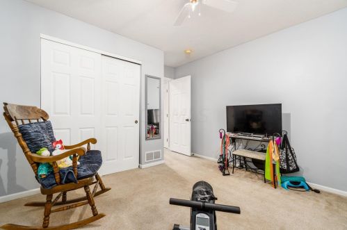 306 Preswicke Ml, Blacklick OH  43004-8462 exterior