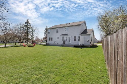 3090 Longridge Way, Darbydale OH  43123-9772 exterior