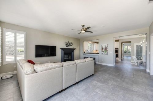 1573 Terracina Dr, Folsom CA  95762-5407 exterior