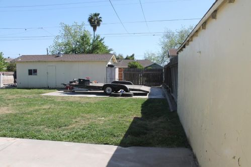 3344 Sierra St, Riverbank CA  95367-2441 exterior