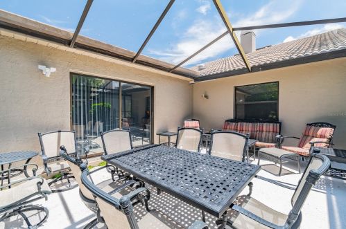 3664 Darston St, Palm Harbor FL  34685-1182 exterior