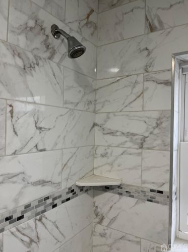 32 Linden St, Perth Amboy NJ  08861-4732 exterior