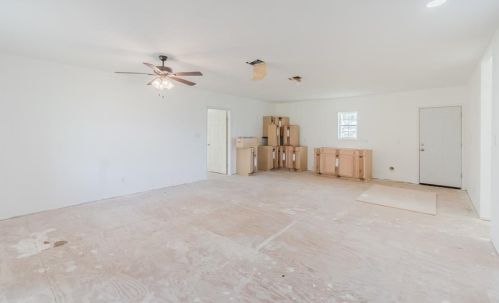 9049 Magnolia Blossom Trl, Fort Worth TX  76131-4131 exterior